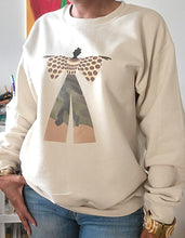 Load image into Gallery viewer, The Bantu Crewneck Sweatshirt in Sand