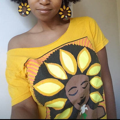 Sunflower Wide scoop neck T Shirt in Yellow Gold